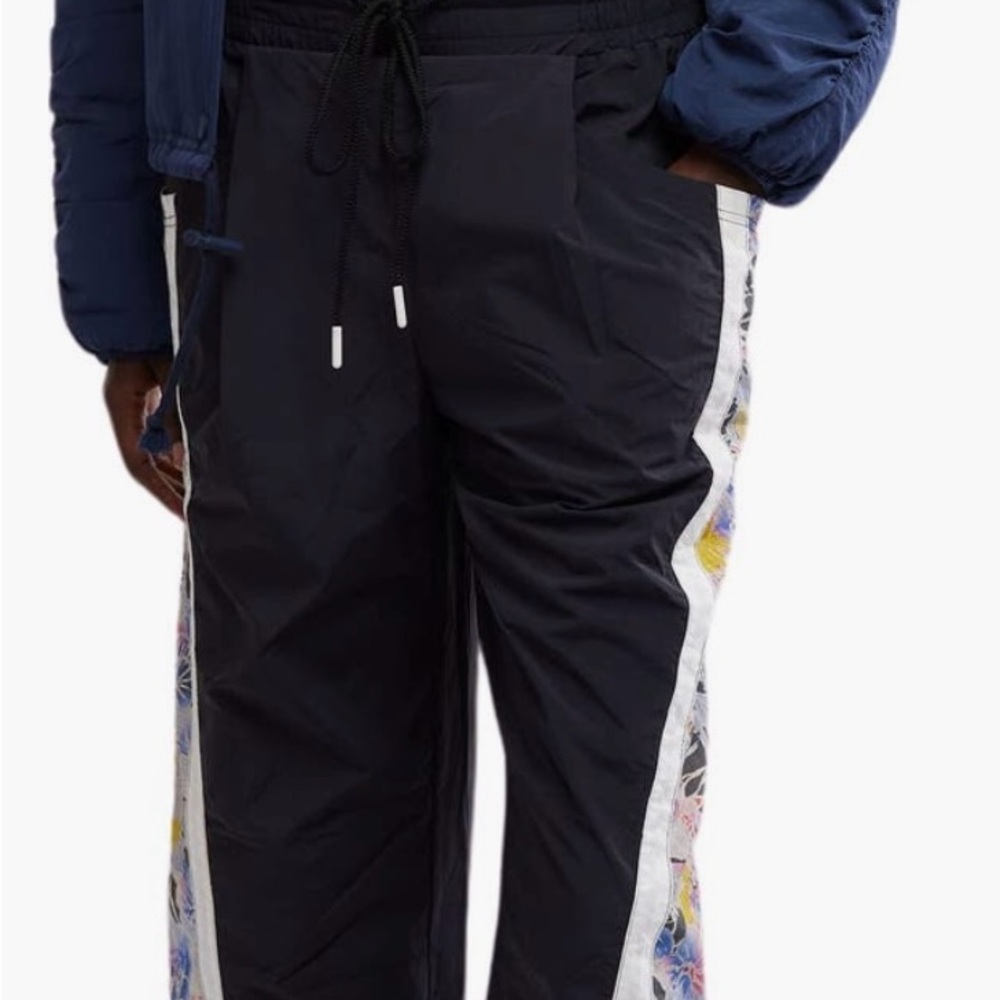 FREE PEOPLE💫 Mystic floral combo Pants with Colorful Side Panels - Picture 5 of 7